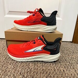 ALTRA Men's Torin 7 Road Running Shoe, Red & Black
